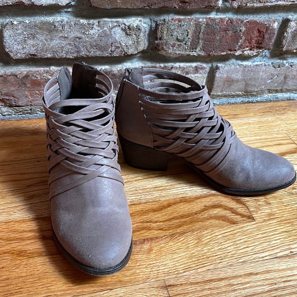 Booties 8.5 W
